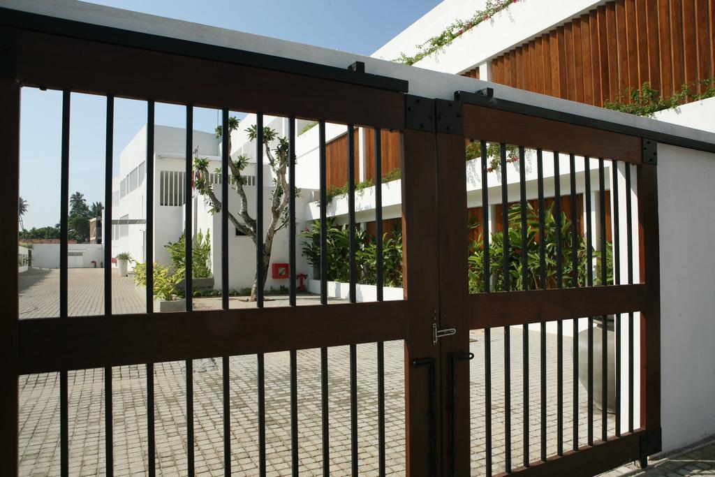 Michelle Boutique Hotel Балапития Екстериор снимка